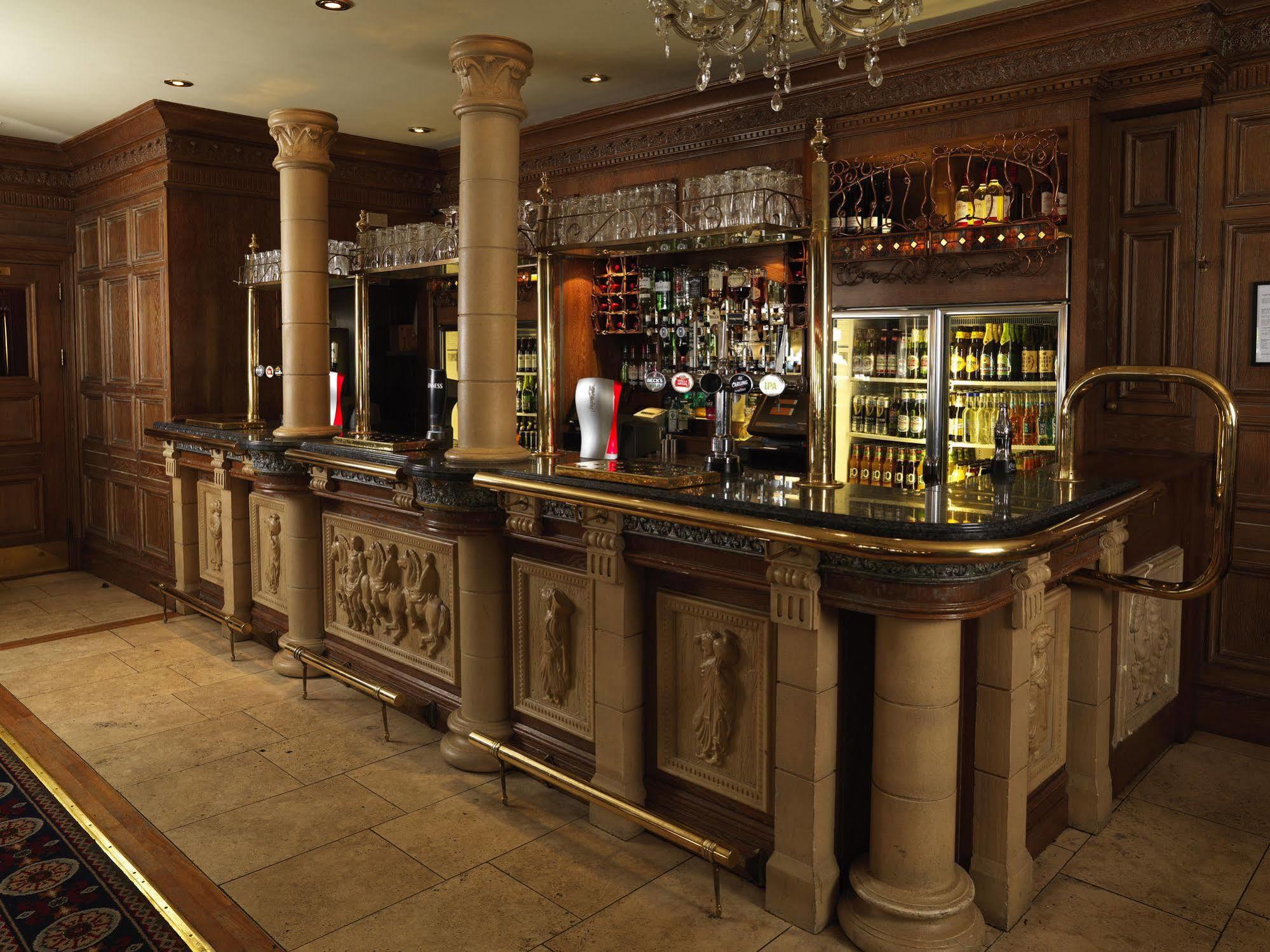 The Royal Toby Hotel Рочдейл Экстерьер фото